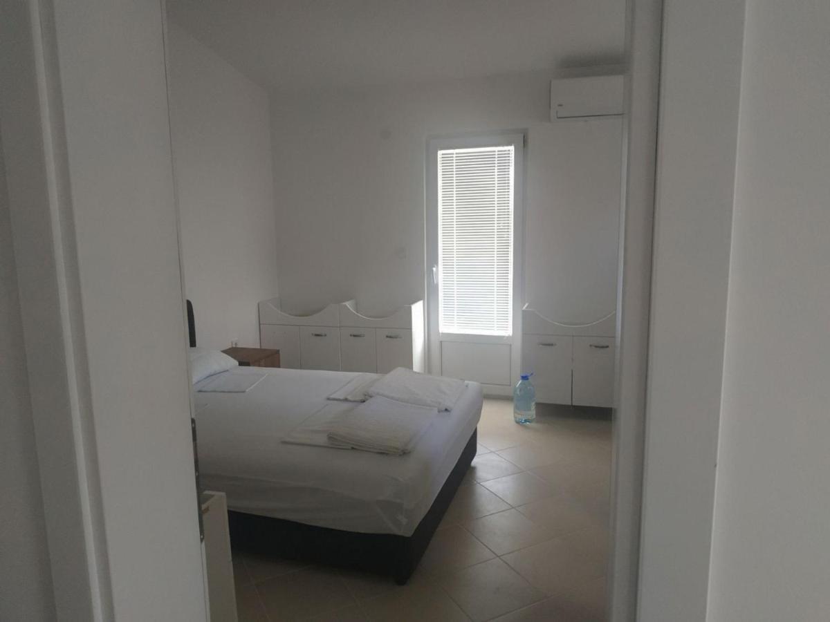 Apartmani Scepanovic Сутоморе Екстериор снимка
