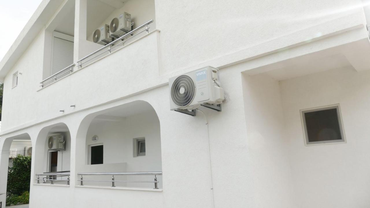 Apartmani Scepanovic Сутоморе Екстериор снимка